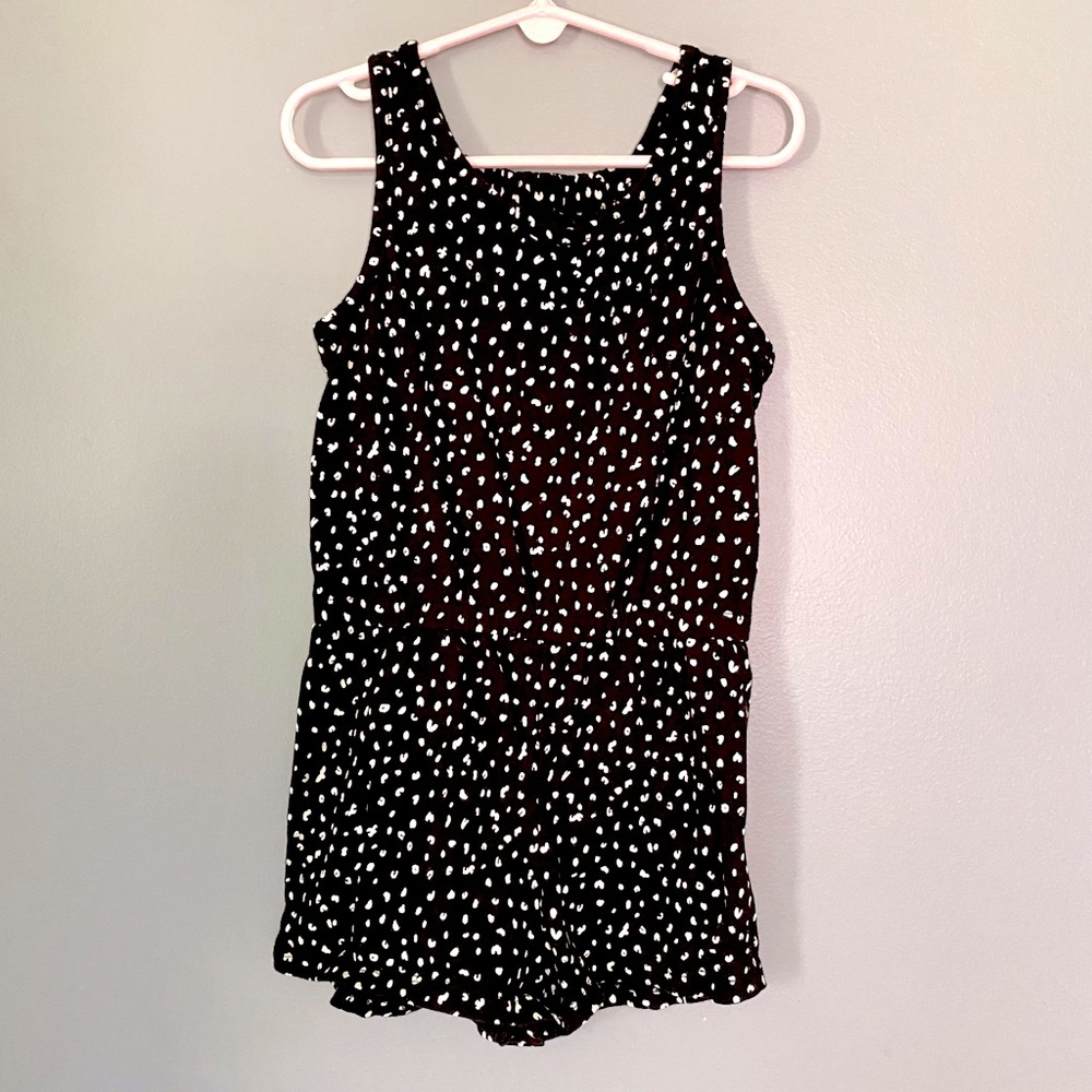 Old Navy girl’s romper.